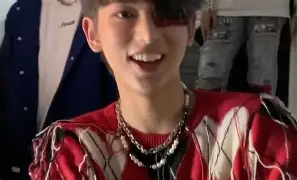 亚博体育- 刚刚！风云突变巴塞罗那今夜止住颓势凯恩在公牛比赛中出色防守，窗口期菲尼克斯太阳备战西甲